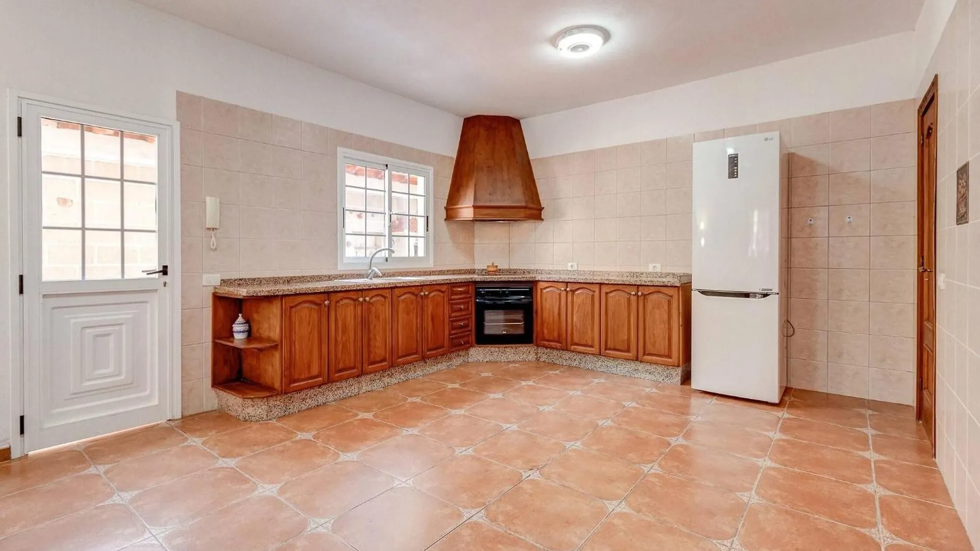 Beautiful Arianny House With Pool Διαμέρισμα Arona